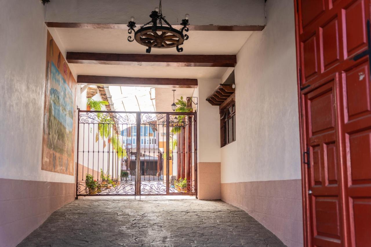 Casa Graciela Hotel ปาทซ์คูเอโร ภายนอก รูปภาพ